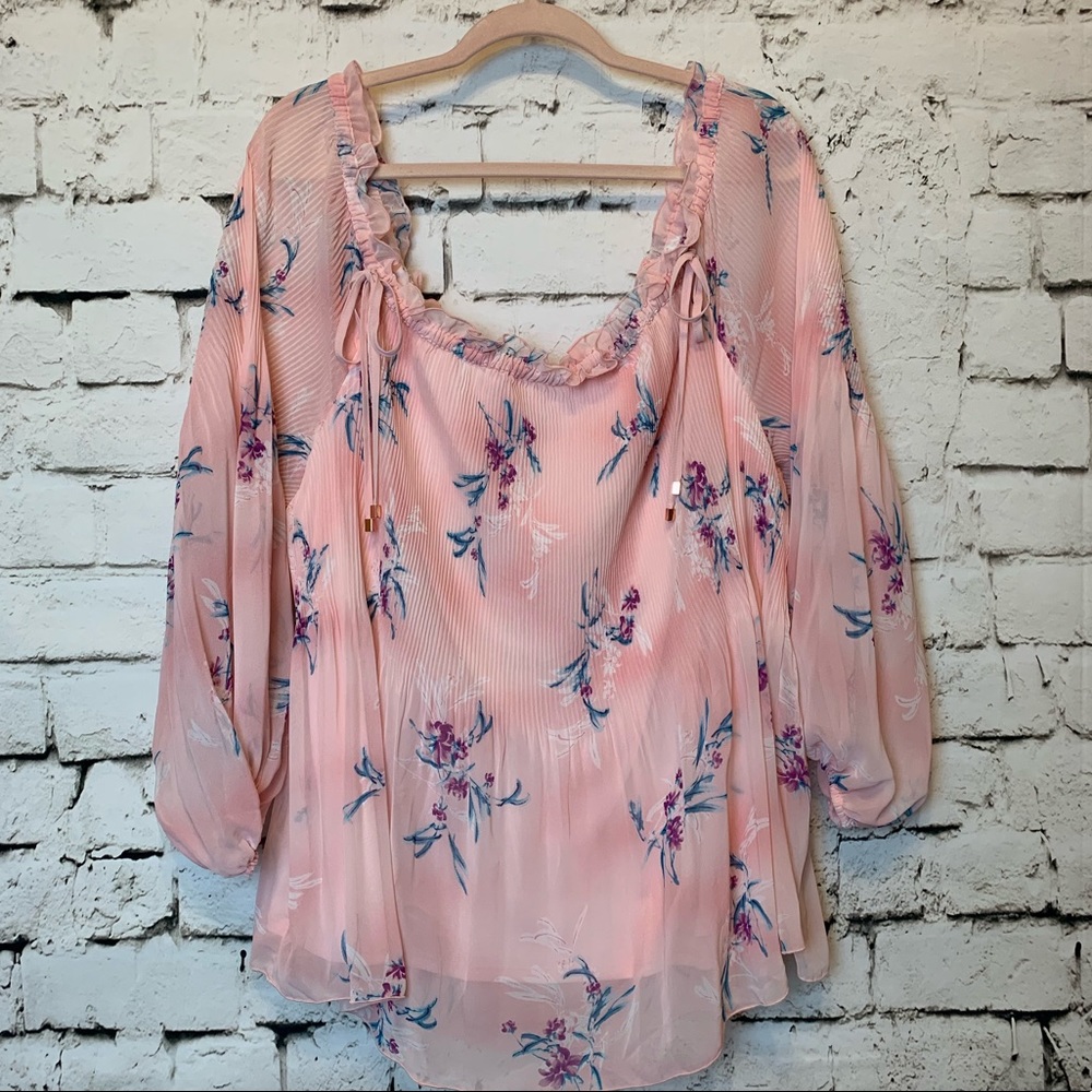 Beautiful Lane Bryant off shoulder blouse sz 22/24